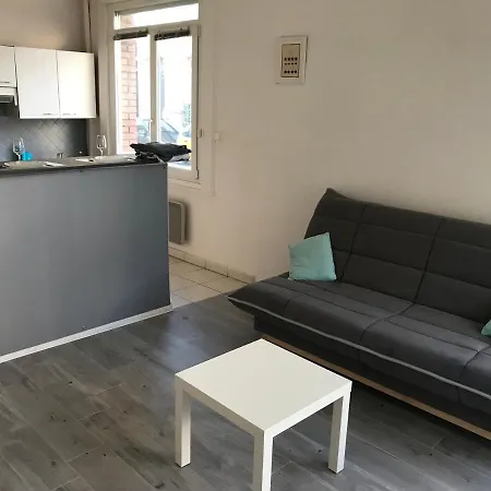 דירה 50m Dunkirk