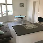 50m *